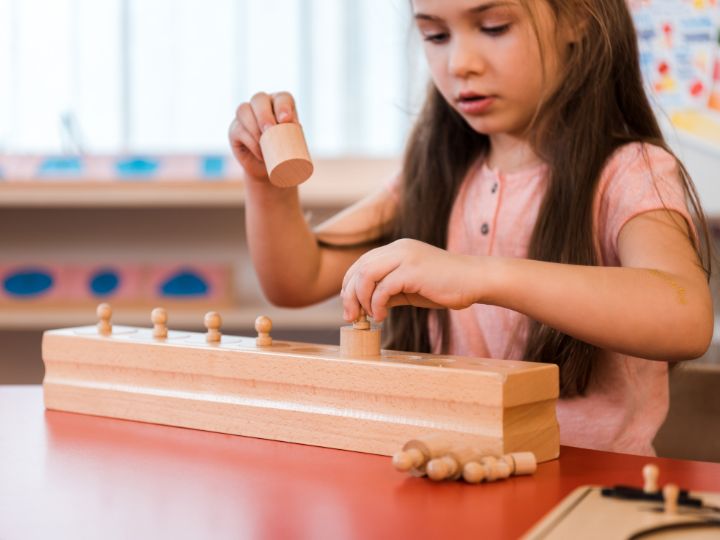 PAUD Condet dan TK Condet, anak belajar montessori